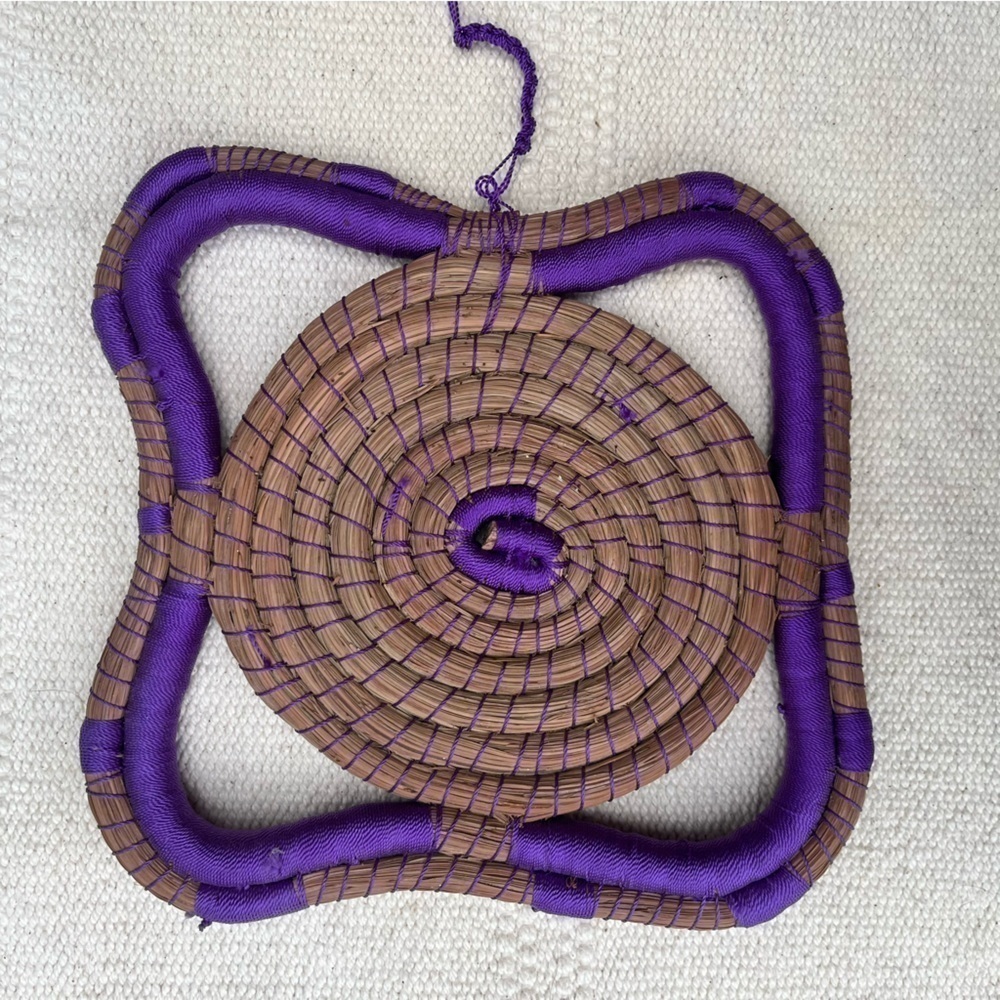 Pine Needle Wrapped Handwoven Honduran Trivet-$ for Women in Honduras 🇭🇳